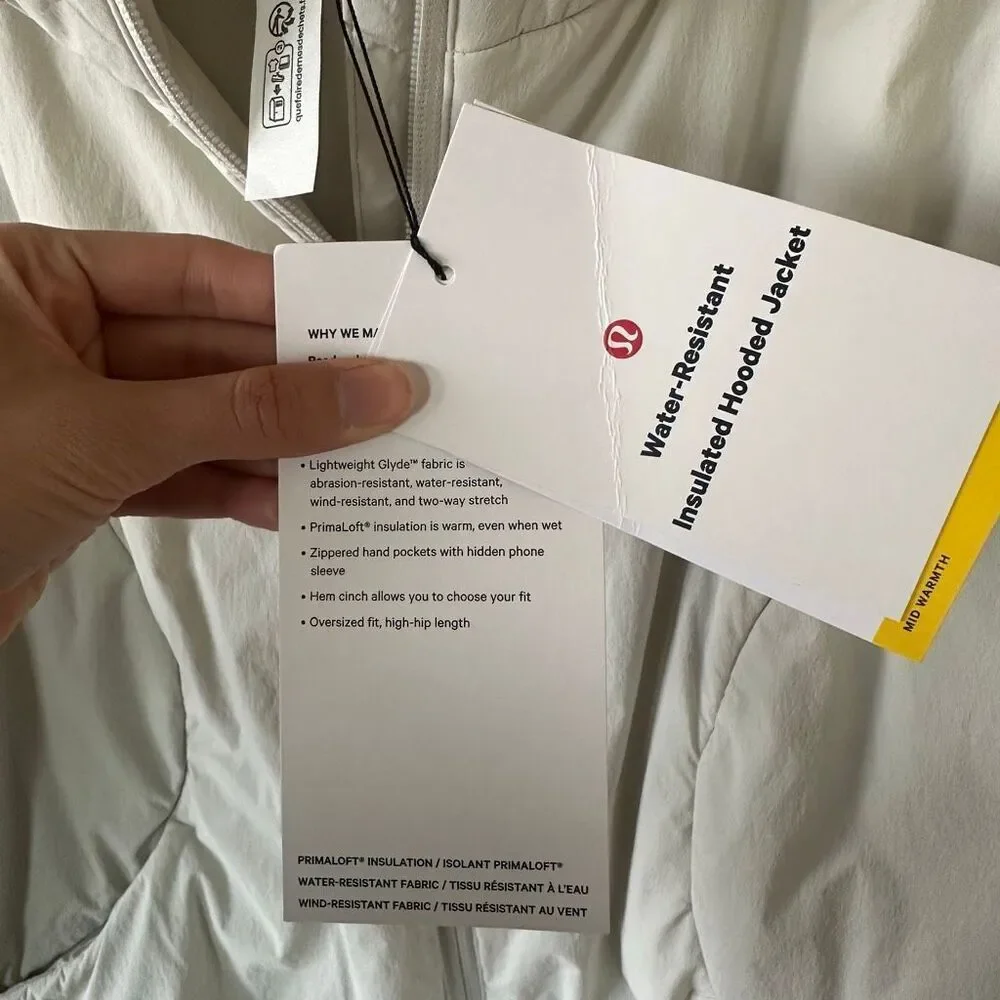 NWT XS Lululemon Lightweight Water-Resistant Insulated Hooded Jacket - Bone